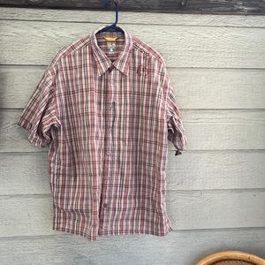 Mountain Hardware men’s XXL short sleeve button up.